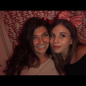 Meet your Posher, Jenna